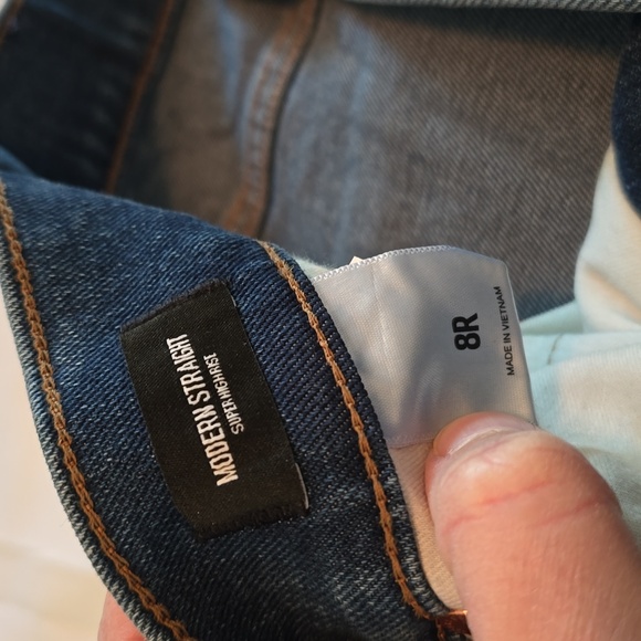 Express Modern Straight Super High Rise - Picture 2 of 3